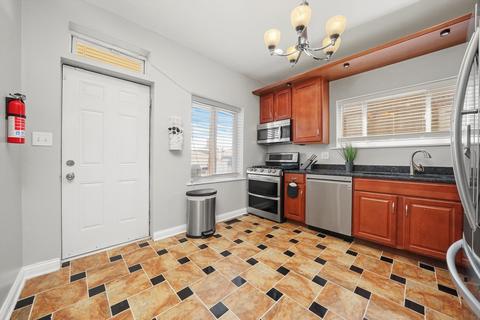 5737 S Artesian Ave, Chicago, IL 60629 photo 13