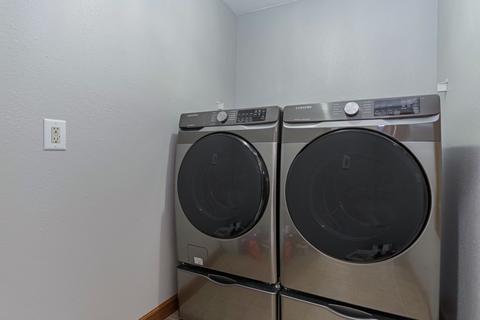 3010 Blue Heron Rd, Normal, IL 61761 photo 25