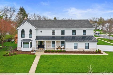 754 Brighton Dr, Wheaton, IL 60189 photo 2
