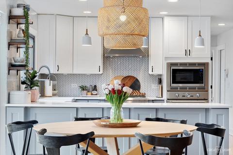 754 Brighton Dr, Wheaton, IL 60189 photo 19