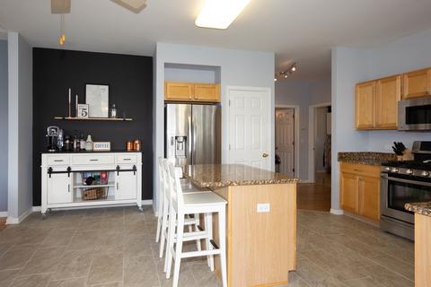 2010 Brunswick Dr, Plainfield, IL 60585 photo 9