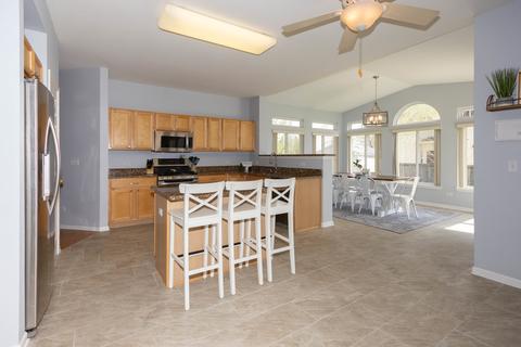 2010 Brunswick Dr, Plainfield, IL 60585 photo 7