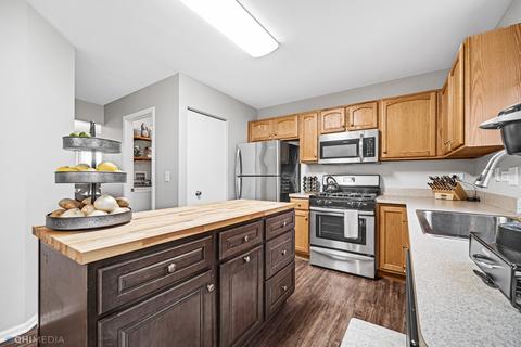 6406 Midleton Ln, Mchenry, IL 60050 photo 11