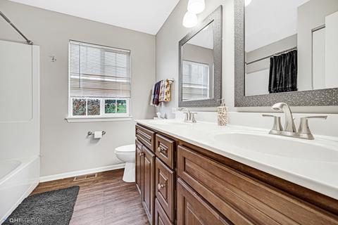 6406 Midleton Ln, Mchenry, IL 60050 photo 15