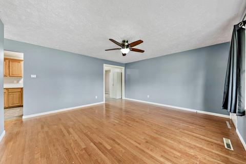 561 Juniper Ln, Bradley, IL 60915 photo 3