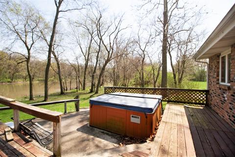 5585 River Rd, Kankakee, IL 60901 photo 17