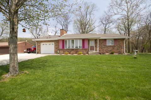 5585 River Rd, Kankakee, IL 60901 photo 2