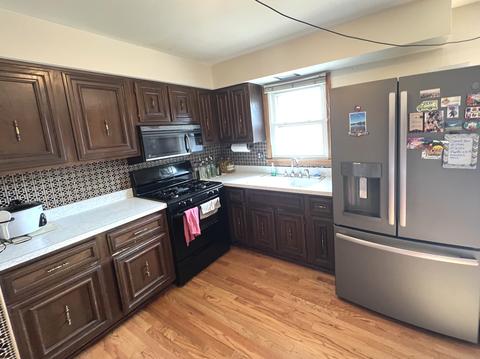 2729 Rusty Dr, Des Plaines, IL 60018 photo 5