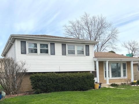 2729 Rusty Dr, Des Plaines, IL 60018 photo 2