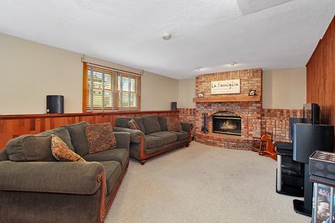 673 W Stearns Rd, Bartlett, IL 60103 photo 11