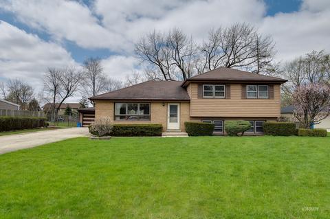 140 N Oakleaf Dr, Addison, IL 60101 photo 1