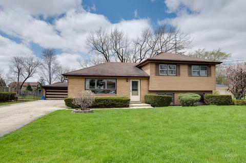 140 N Oakleaf Dr, Addison, IL 60101 photo 2