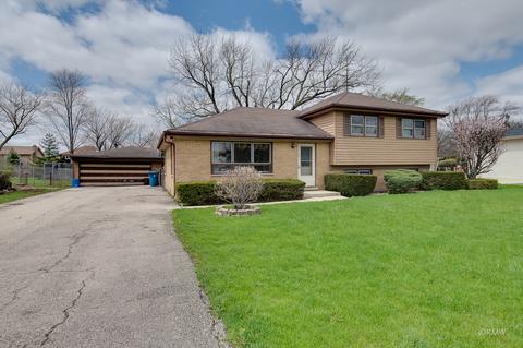 140 N Oakleaf Dr, Addison, IL 60101 photo 3