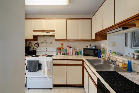 700 N Adelaide St #50, Normal, IL 61761 photo 4