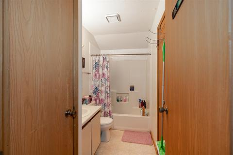 700 N Adelaide St #50, Normal, IL 61761 photo 18
