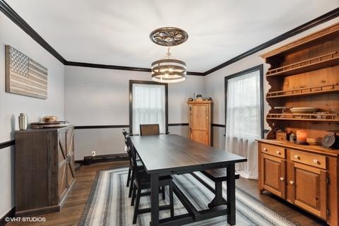 927 Bellevue Ave, Elgin, IL 60120 photo 8