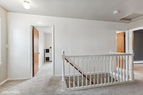 927 Bellevue Ave, Elgin, IL 60120 photo 18