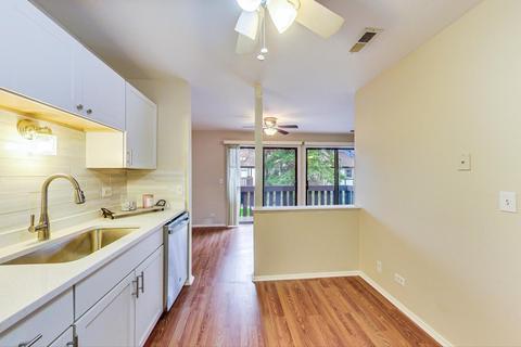 2630 Northampton Dr #11C2, Rolling Meadows, IL 60008 photo 11