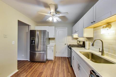 2630 Northampton Dr #11C2, Rolling Meadows, IL 60008 photo 9