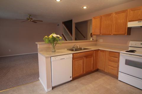 1708 Sunrise Pt, Normal, IL 61761 photo 5