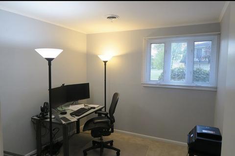 1122 E Grant Dr, Des Plaines, IL 60016 photo 10