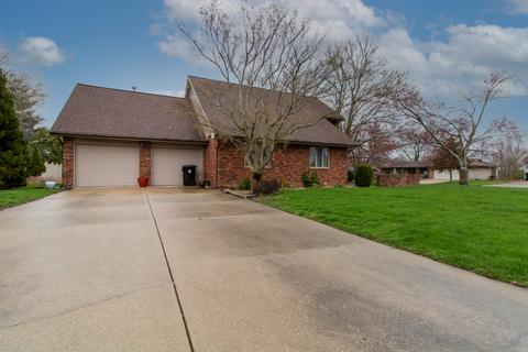 124 Cheltenham Dr, Normal, IL 61761 photo 5
