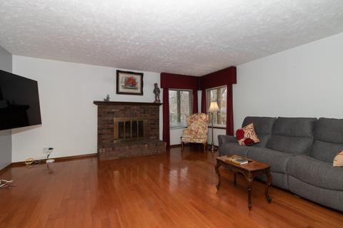 124 Cheltenham Dr, Normal, IL 61761 photo 27