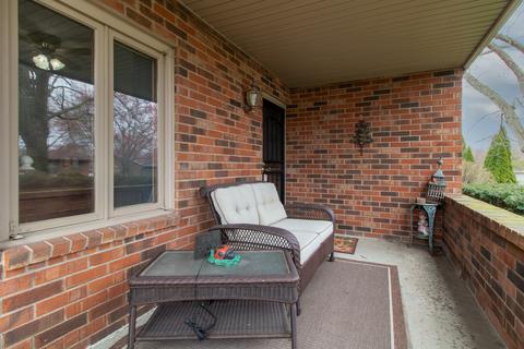 124 Cheltenham Dr, Normal, IL 61761 photo 6