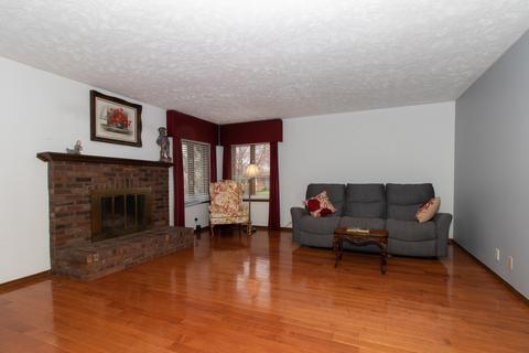 124 Cheltenham Dr, Normal, IL 61761 photo 25