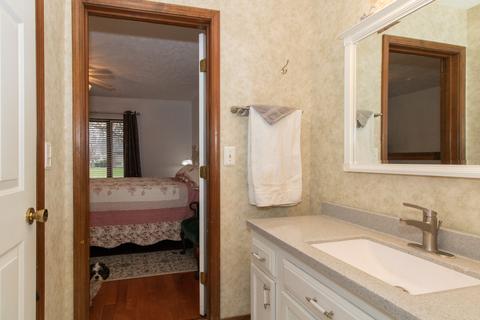 124 Cheltenham Dr, Normal, IL 61761 photo 22
