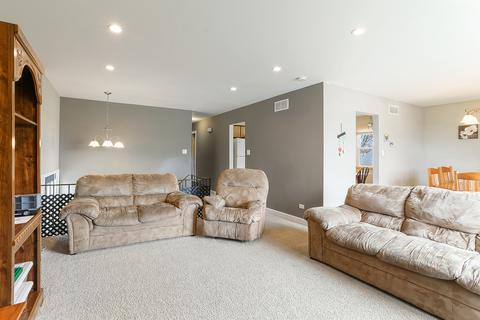 3011 Green St, Steger, IL 60475 photo 2