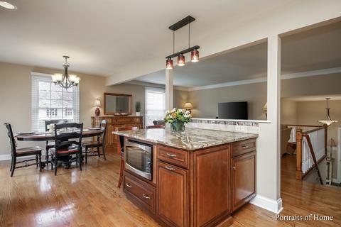 1901 Cambridge Ln, Wheaton, IL 60189 photo 6