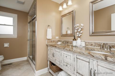 1901 Cambridge Ln, Wheaton, IL 60189 photo 10