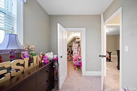 985 Saint Charles St, Elgin, IL 60120 photo 18