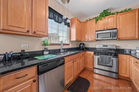 542 Declaration Ln, Aurora, IL 60502 photo 6
