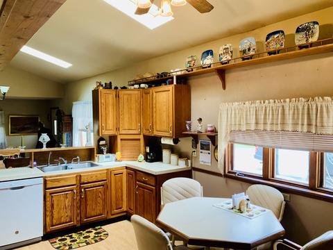 3902 E 12000n Rd, Peotone, IL 60468 photo 3