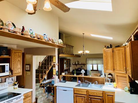 3902 E 12000n Rd, Peotone, IL 60468 photo 6