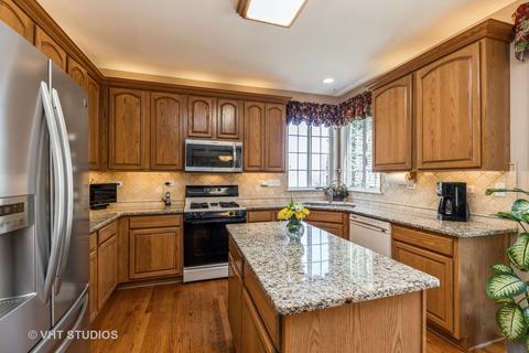 1965 Rochelle Ct, Wheeling, IL 60090 photo 5