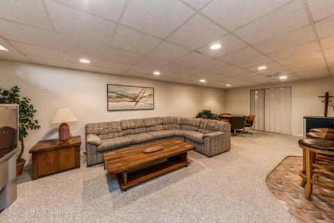 1965 Rochelle Ct, Wheeling, IL 60090 photo 18