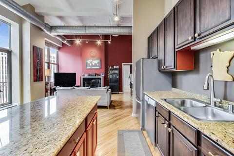 500 S Clinton Ave #810, Chicago, IL 60607 photo 26