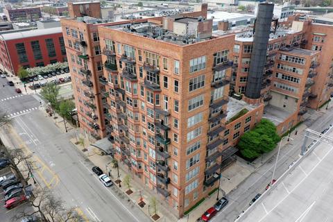 500 S Clinton Ave #810, Chicago, IL 60607 photo 54