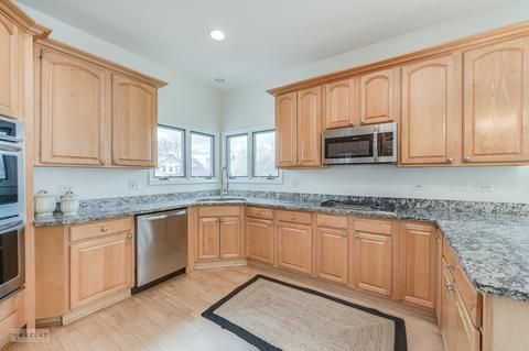 2204 Joyce Ln, Naperville, IL 60564 photo 20