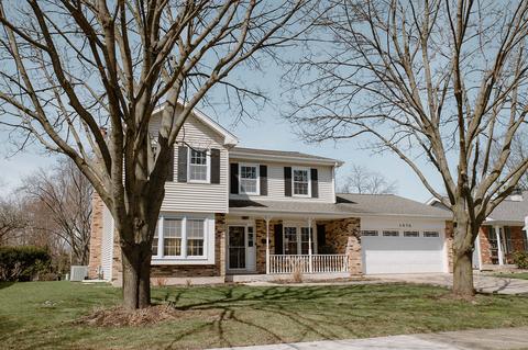 1570 Stoddard Ave, Wheaton, IL 60187 photo 2