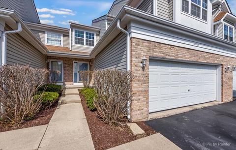 2063 Constitution Ct, Aurora, IL 60506 photo 1