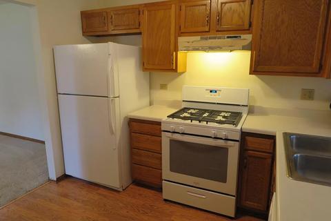 3404 Broad St, Mchenry, IL 60050 photo 4