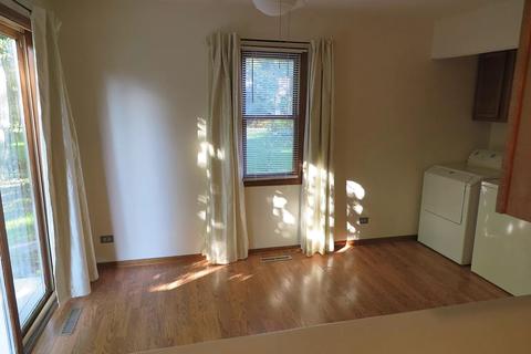 3404 Broad St, Mchenry, IL 60050 photo 8