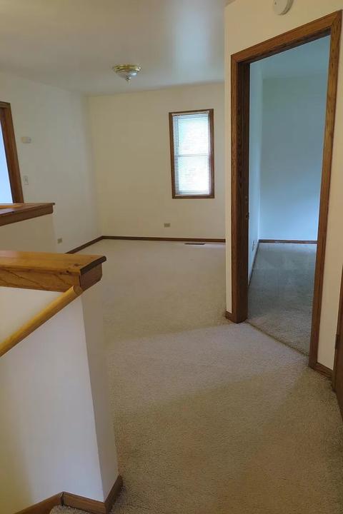 3404 Broad St, Mchenry, IL 60050 photo 11