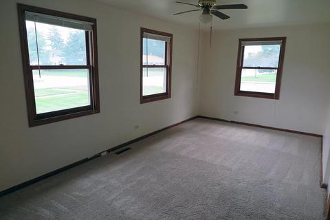 3404 Broad St, Mchenry, IL 60050 photo 3