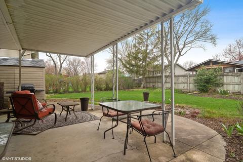 926 E Paddock Dr, Palatine, IL 60074 photo 17