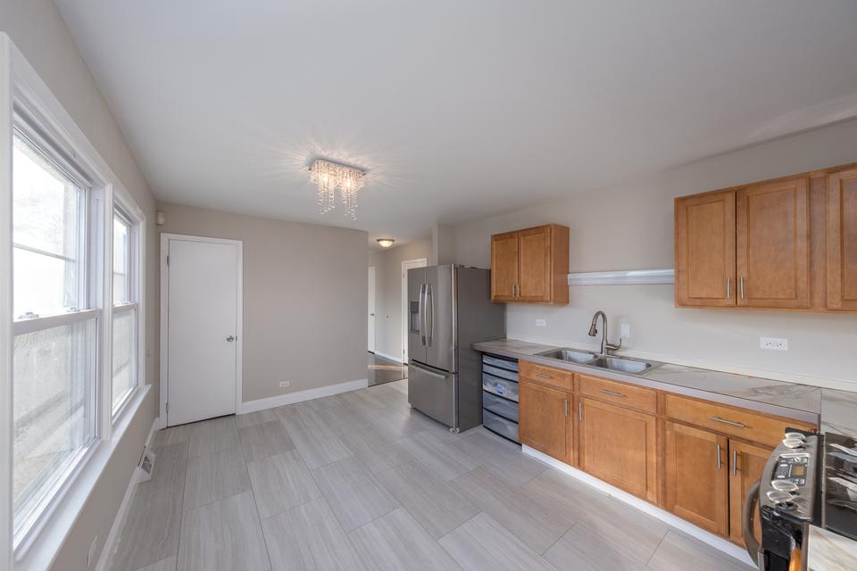  3006 Buttonwood, Hazel Crest, IL 60429 photo 6